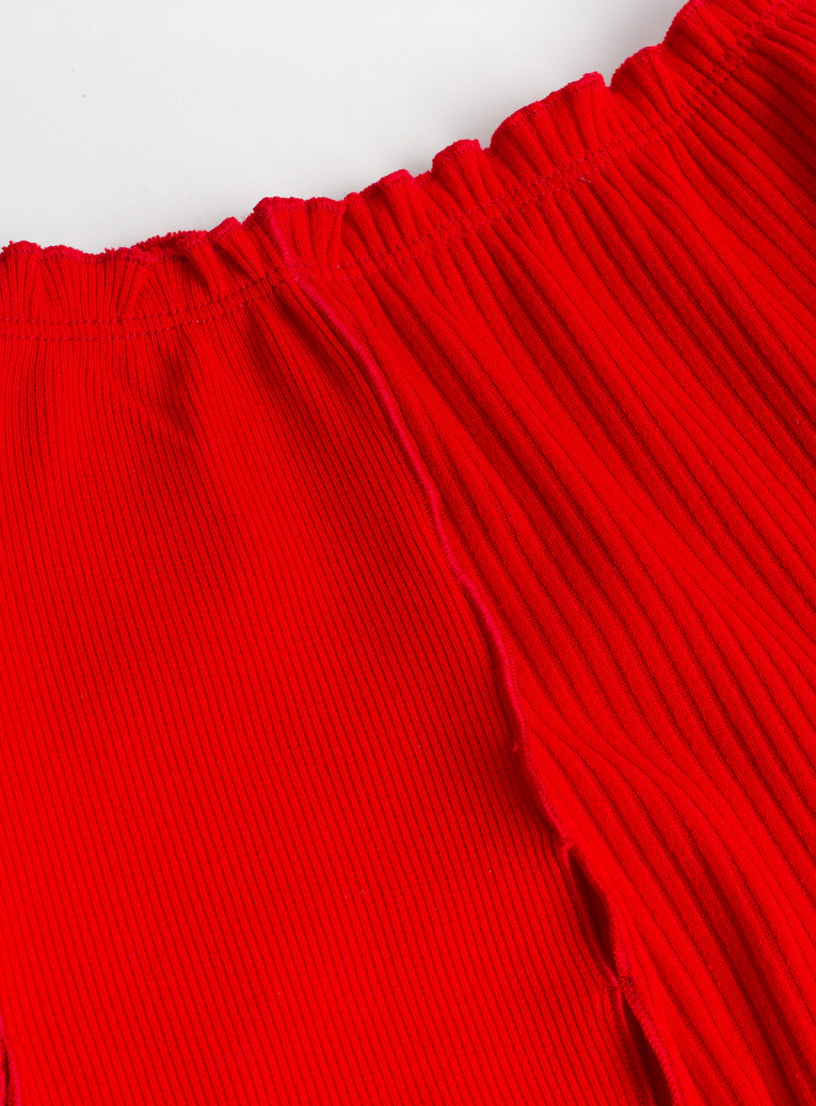 Iconic Boyshorts in Red - Image 4