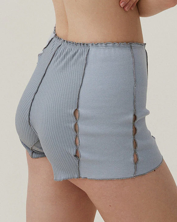 Iconic Shorts in Blue - Image 4